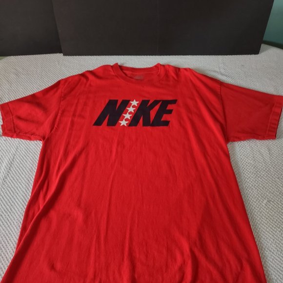 NIKE MENS T-SHIRT XL - Picture 1 of 7